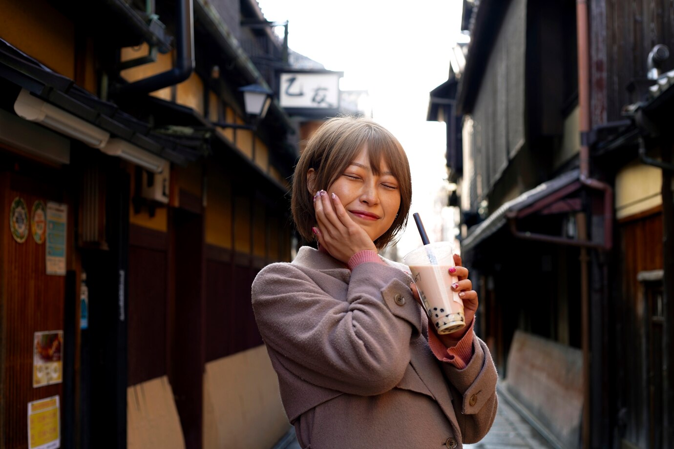 Medium shot young japan woman